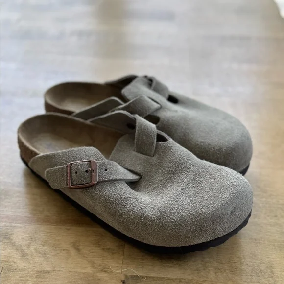Birkenstock Boston Suede Mules in Light Gray - Picture 4 of 6